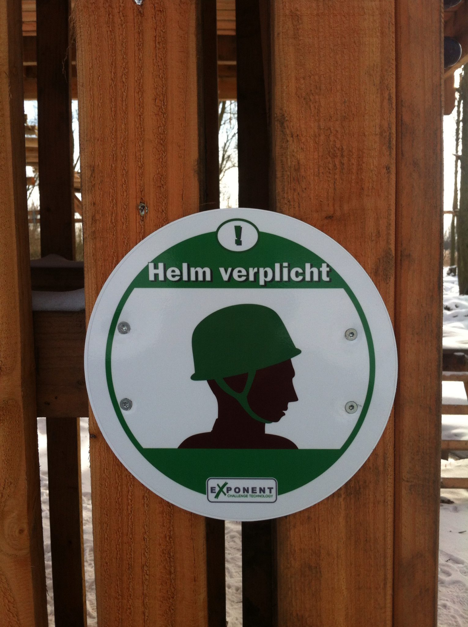 Helm verplicht — Watersportcentrum Vlietland